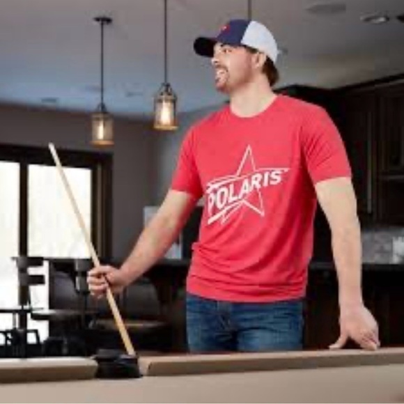 Polaris Retro Star TShirt  - Size Large Round Neck
• Sport your love for Polaris - Picture 6 of 6